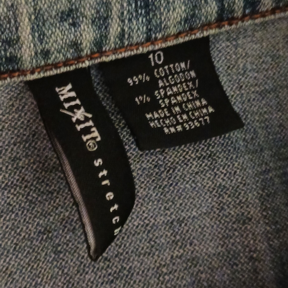 Women's jean jacket - Picture 5 of 5